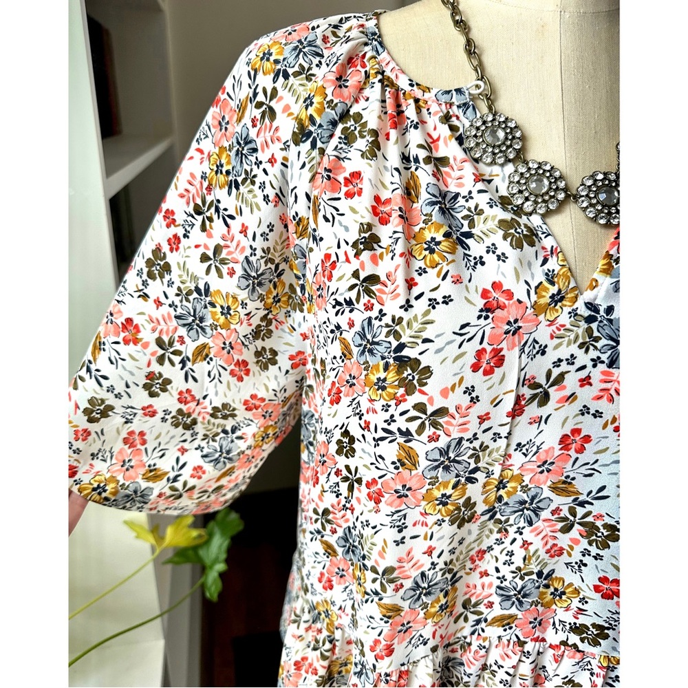 Loft Floral Tiered Top - Picture 7 of 12